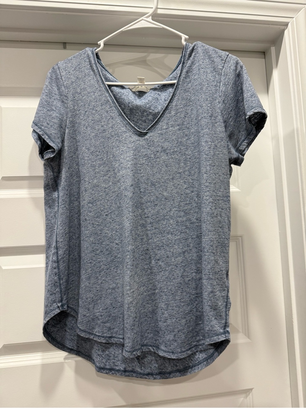 Anthropologie Heathered Blue V-Neck Short Sleeve Tee